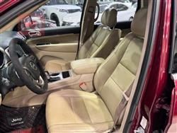 جیپ گراند شیرۆکی